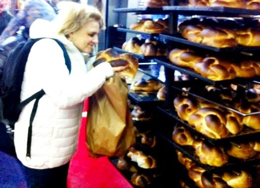 piping hot challah bread at Vishnitz Challahs in Bnei Brak Israel