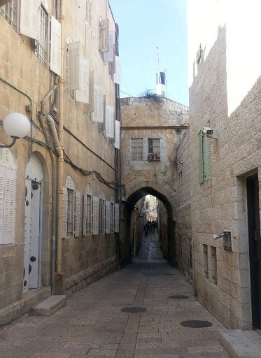 old city Jerusalem cobbled streets