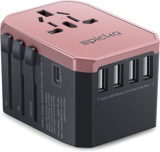 the best universal travel adaptor