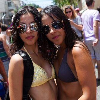 lesbian couple at the gay pride parade in tel aviv