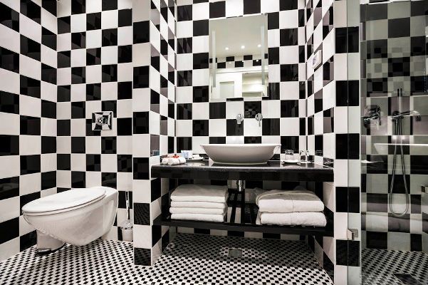 fun designs in Harmony boutique hotel rooms and bathrooms fun designs in Harmony boutique hotel rooms and bathrooms