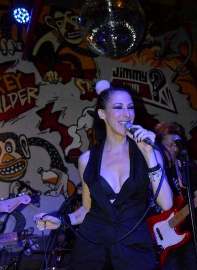 live shows at Jimmy Who on Rothschild Blvd in Tel Aviv