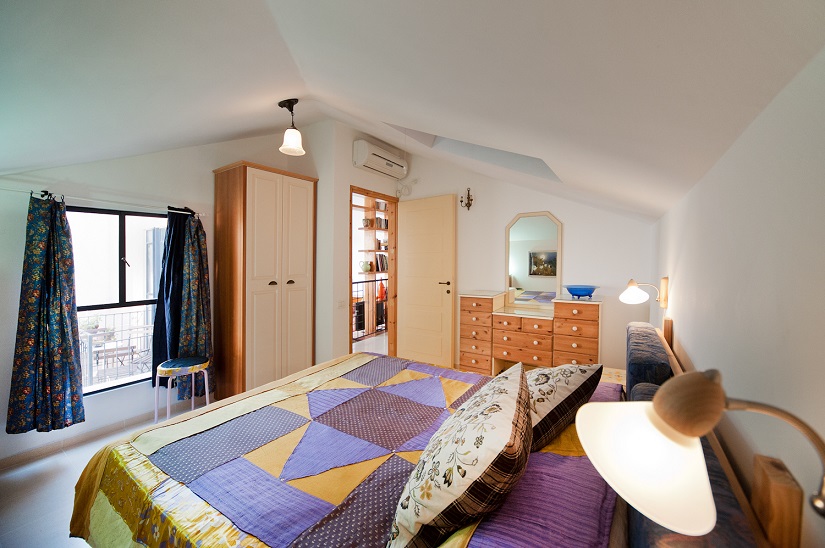 Charming Neve Tzedek 2BR vacation apartment - bedroom Charming Neve Tzedek 2BR vacation apartment - bedroom
