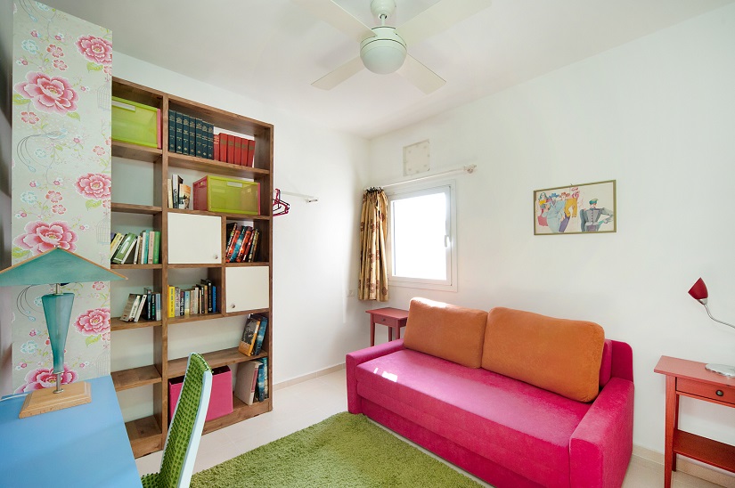Charming Neve Tzedek 2BR vacation apartment - 2nd bedroom Charming Neve Tzedek 2BR vacation apartment - 2nd bedroom