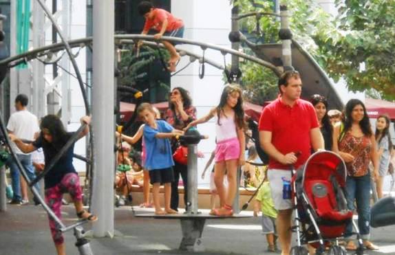 playgrounds in Sarona